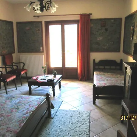 Evrostini بيت ضيافة Evrostína