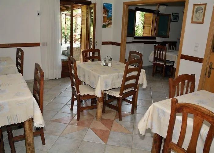 Evrostini 게스트하우스 3*