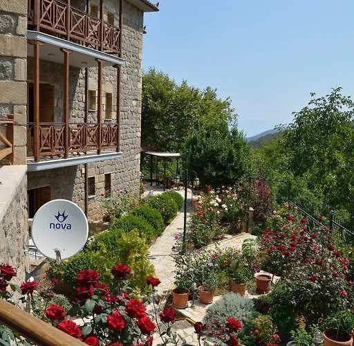 בית הארחה Evrostini